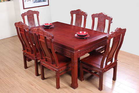 再來說說，國內(nèi)紅木家具品牌哪一個(gè)比較好?