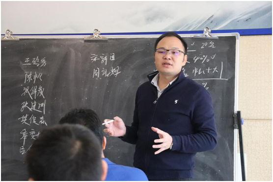 行業(yè)新鮮事:牛商匯蒞臨巨光門(mén)控參觀(guān)指導(dǎo)!