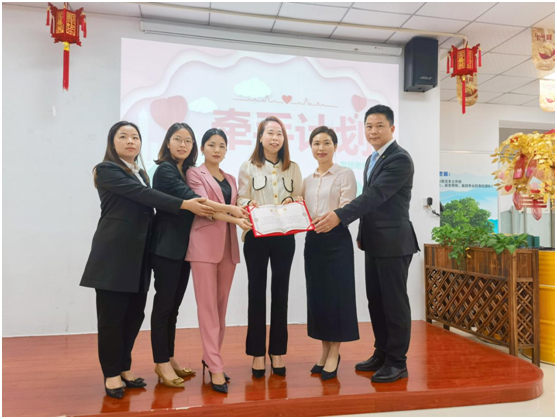 心系公益事業(yè)發(fā)展，眾企業(yè)愛心牽手公益行