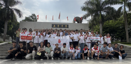 公益路上，奮力追光丨亞獅金屬企業(yè)參與揭西助學(xué)活動(dòng)